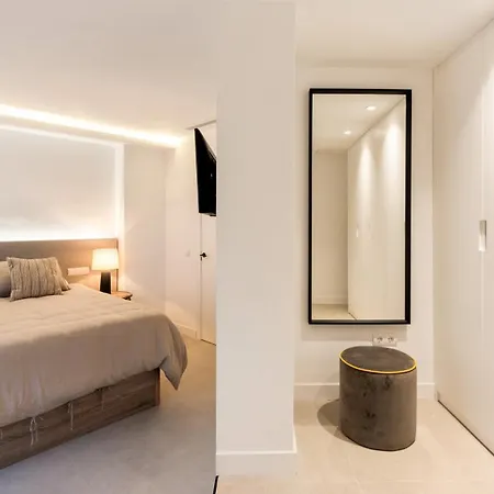 Castillo San Carlos Luxury Apartments Torremolinos Exterior photo
