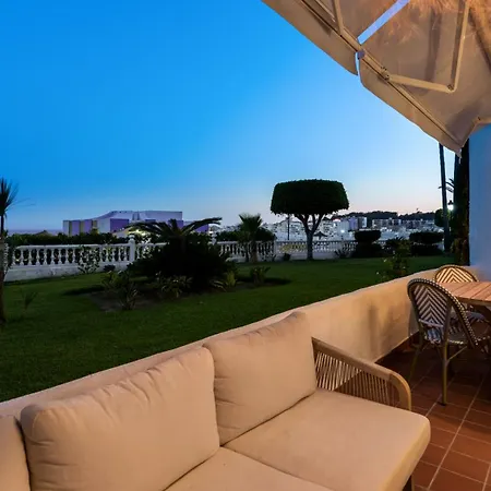 Castillo San Carlos Luxury Apartments Torremolinos Exterior photo